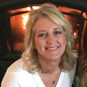 Meet your Posher, Ann